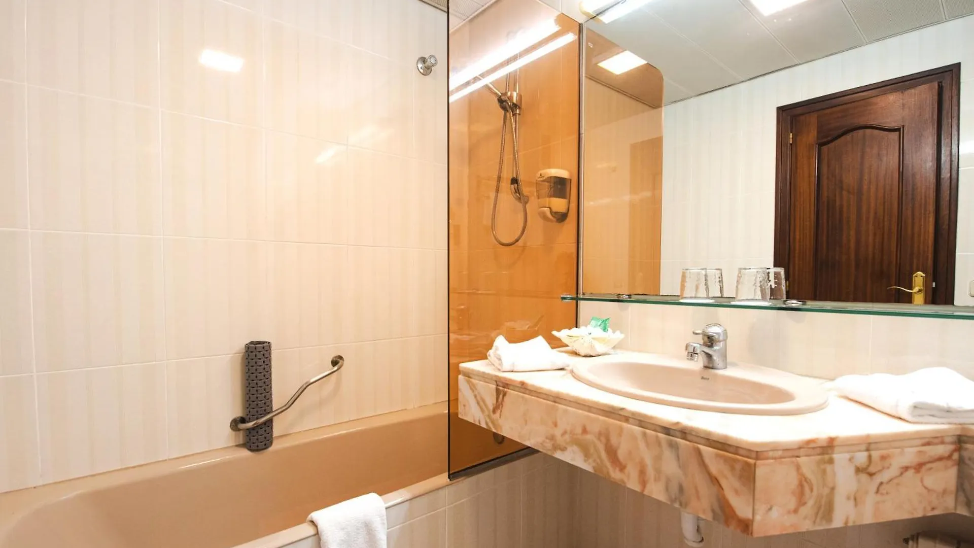 Hotel Placa Sant Feliu de Guíxols