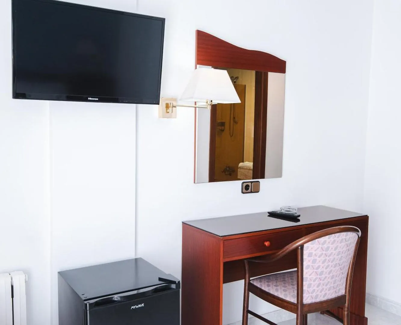 Hotel Placa Sant Feliu de Guixols 3*,